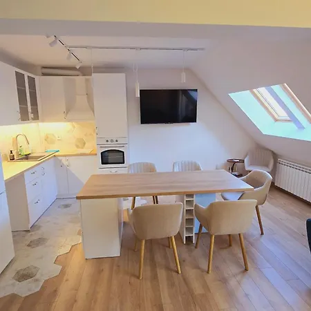 アパート Urban Retreat - Center